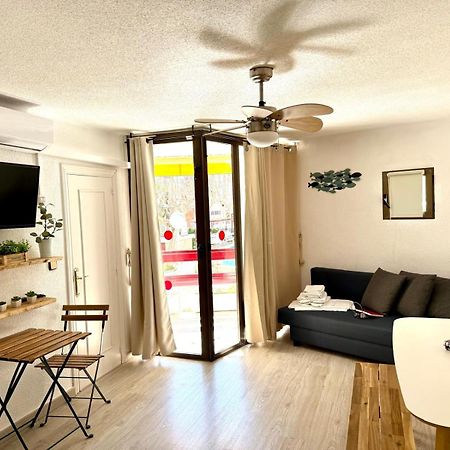 Apartamentos Corcega Palmyra Салоу Екстер'єр фото