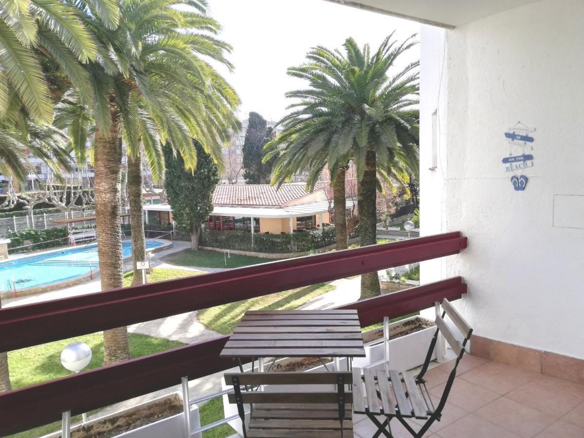 Apartamentos Corcega Palmyra Салоу Екстер'єр фото
