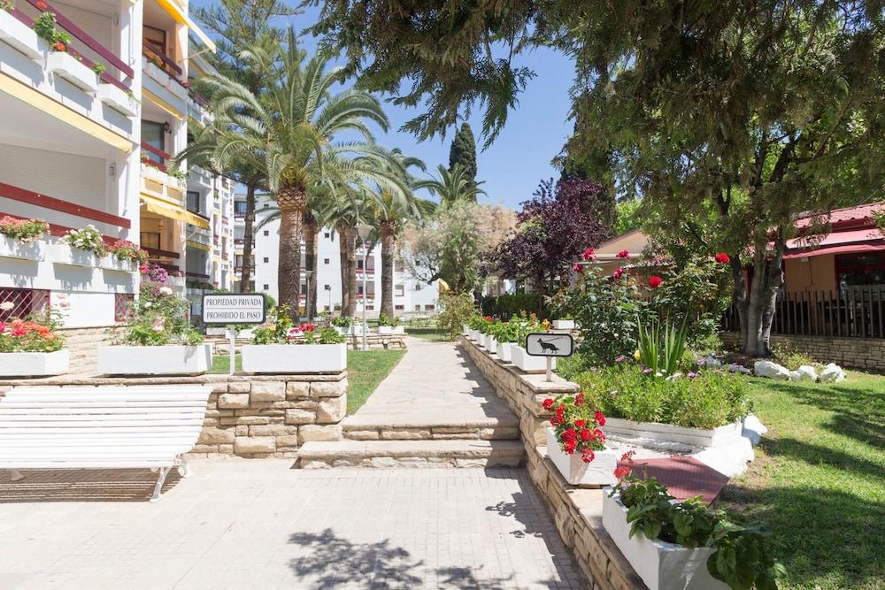 Apartamentos Corcega Palmyra Салоу Екстер'єр фото