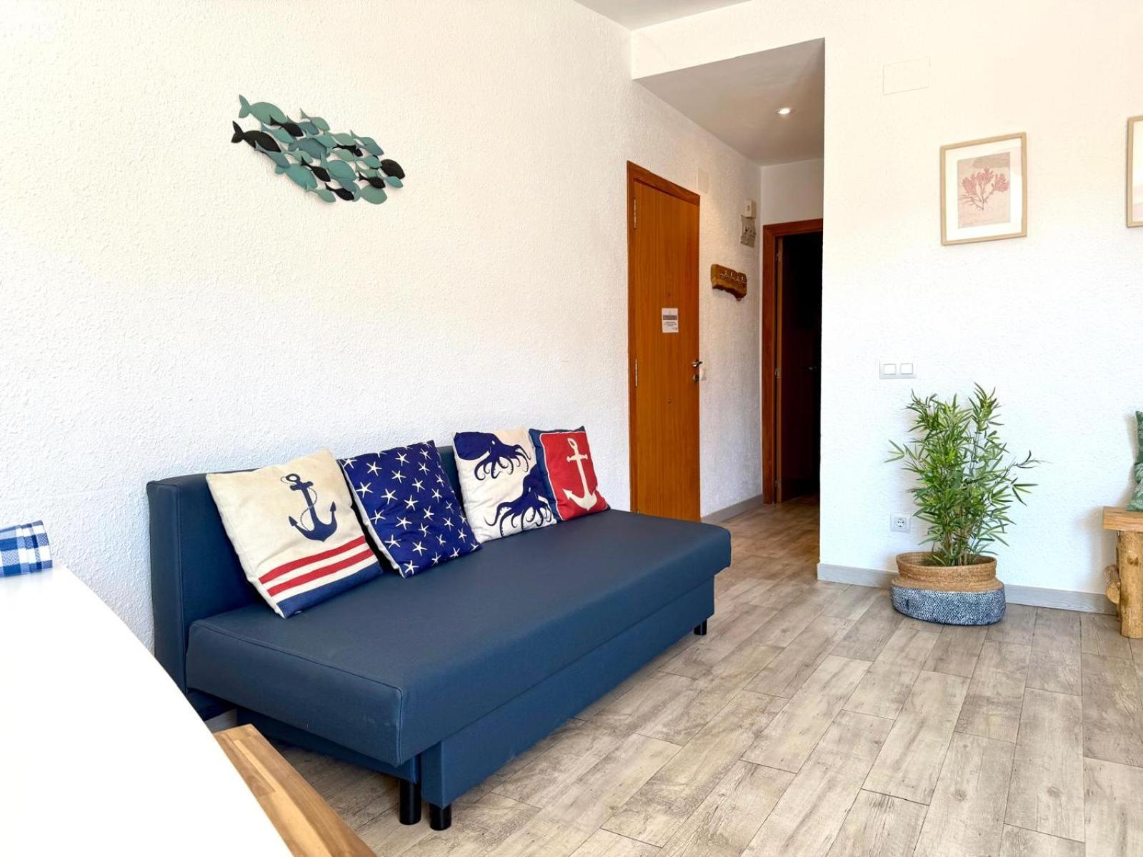 Apartamentos Corcega Palmyra Салоу Екстер'єр фото